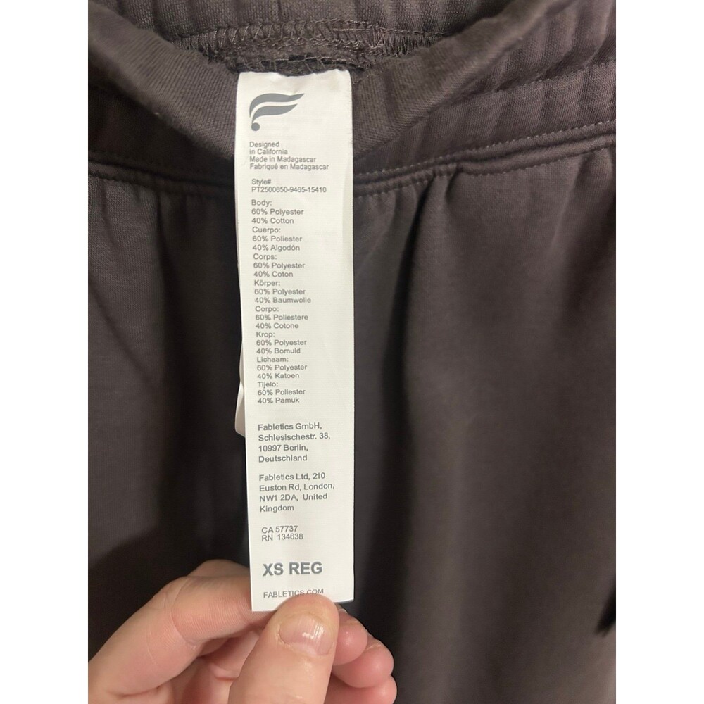 Grey Fabletics Sweatpants - Picture 4 of 4